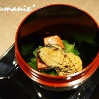 京都つゆしゃぶCHIRIRI 京橋店 - ■牡蠣の燻製と赤こんにゃくの土佐煮