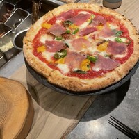 800°DEGREES ARTISAN PIZZERIA - 