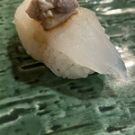 鮨 波づき - カワハギ肝付