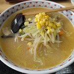 いそべ食堂 - 味噌ラーメン