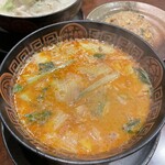 四川ラーメン　大 - 