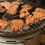 ホルモン焼肉 縁 - 