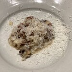 luogo - 自家製サルシッチャ　カルナローリ米