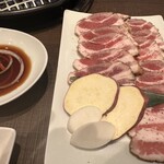 焼肉・韓国料理 KollaBo - サムギョプサル2人前