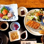 Kurosuke - 海老カツと鷄のチーズ大葉巻きランチ