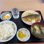 市役所食堂 鳥栖飯店 - 日替定食（サバの塩焼き定食¥500）