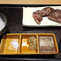 肉寿司 肉和食 KINTAN コレド室町 - 