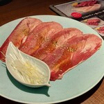 焼肉トラジ - 