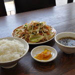 大門 - 肉野菜炒め定食