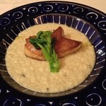 リストランテ・マッサ - ゴルゴンゾーラ、パルミジャーノ、タレッジオ、フォンティーナのリゾットにフォアグラをのせて