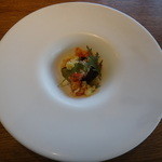 サラダ　フシギな味でした。