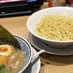 丸源ラーメン - 別々だからお酒とあうのです