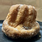 しかたらむかな - 白ぶどう、オレンジ、メープルのクグロフ