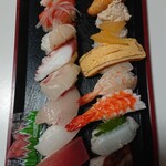 Sushi Sumidagawa - すし大盛合せ16カン