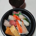Sushi Sumidagawa - すし盛合せ11カン(赤だし付)