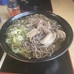 そば吉 - 料理写真:肉そば大盛　遠景