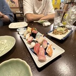 すし居酒屋 八兵衛 - 