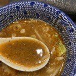 麺や 旅風車 - 魚粉が混ざると