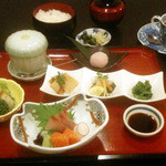 お食事処 孝ふく - 春のメニューの一例です。