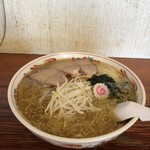 手打ラーメン みうら - 