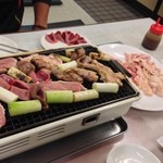 おそ松くん - 鳥焼き肉味噌タレと特製塩で！