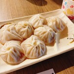 梁山泊小籠湯包 - 