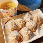 梁山泊小籠湯包 - 