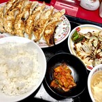 Gyouza No Oushou - 餃子セット+Ｊ回鍋肉