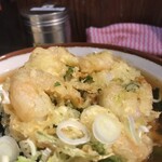 そばの神田東一屋 - えびかき揚げに着目する。