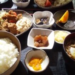 うぶかた - からあげ定食￥980+ごはん大盛り￥110