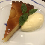 ル・クープシュー - 洋梨のタルト