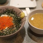 あてのわ - いくら丼(750円)