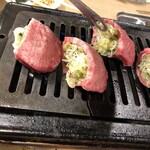 Yakiniku tonbi - 