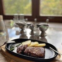 渓谷のレストラン ステーキよし乃 - 