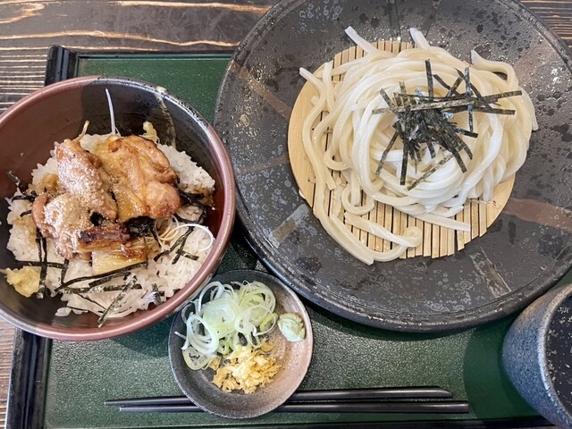 十勝山賊うどん本舗 - 帯広（うどん）の写真