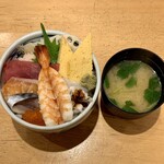 築地すし好 - 江戸前チラシ丼 ¥1,210