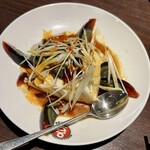 マルヤス酒場 - 「ピータン豆腐」378円