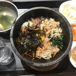韓国家庭料理ジャンモ - 「石焼ビビンバセット」（940円）