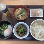 すき家 - 料理写真:牛まぜのっけ朝食（ミニ）　360円（税込）