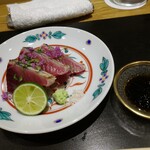 きたしんち 弓場慎之佑 - カツオ