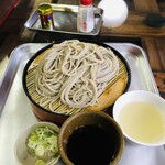 黒姫物産センター - 今日はおばちゃんなので、盛り付けは綺麗！