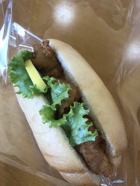 コバトのコトバ 船越店 &ndash; 地元で愛されるパン屋の魅力と評判