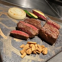 大阪鉄板焼き 神戸牛 TATARA - 