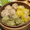 Shuumai No Jo - 店名に焼売と付くだけあり、焼売メニュー大変美味しかったです(*≧ω≦)
                肉焼売・海鮮焼売・ガリ紫蘇焼売だと、海鮮が一番好みのお味♪