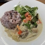 オールカフェ×タニタカフェ ゆめモール西条店 - 若鶏と小海老のグリーンカレー