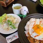 カフェアンドダイニング デイズ - 