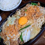 ケンゾーカフェ - 焼きラーメン