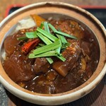 Kuroneko Yoru - 牛スジと大根のピリ辛ご飯