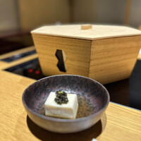 瓢嘻 新橋店 - 先付け〜白胡麻豆腐  キャビア