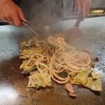 ホルモン焼きうどん 一力 - 